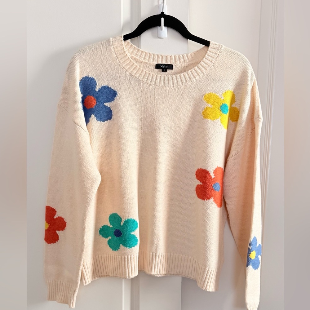 Rails Perci sweater in Oversize Daisy print